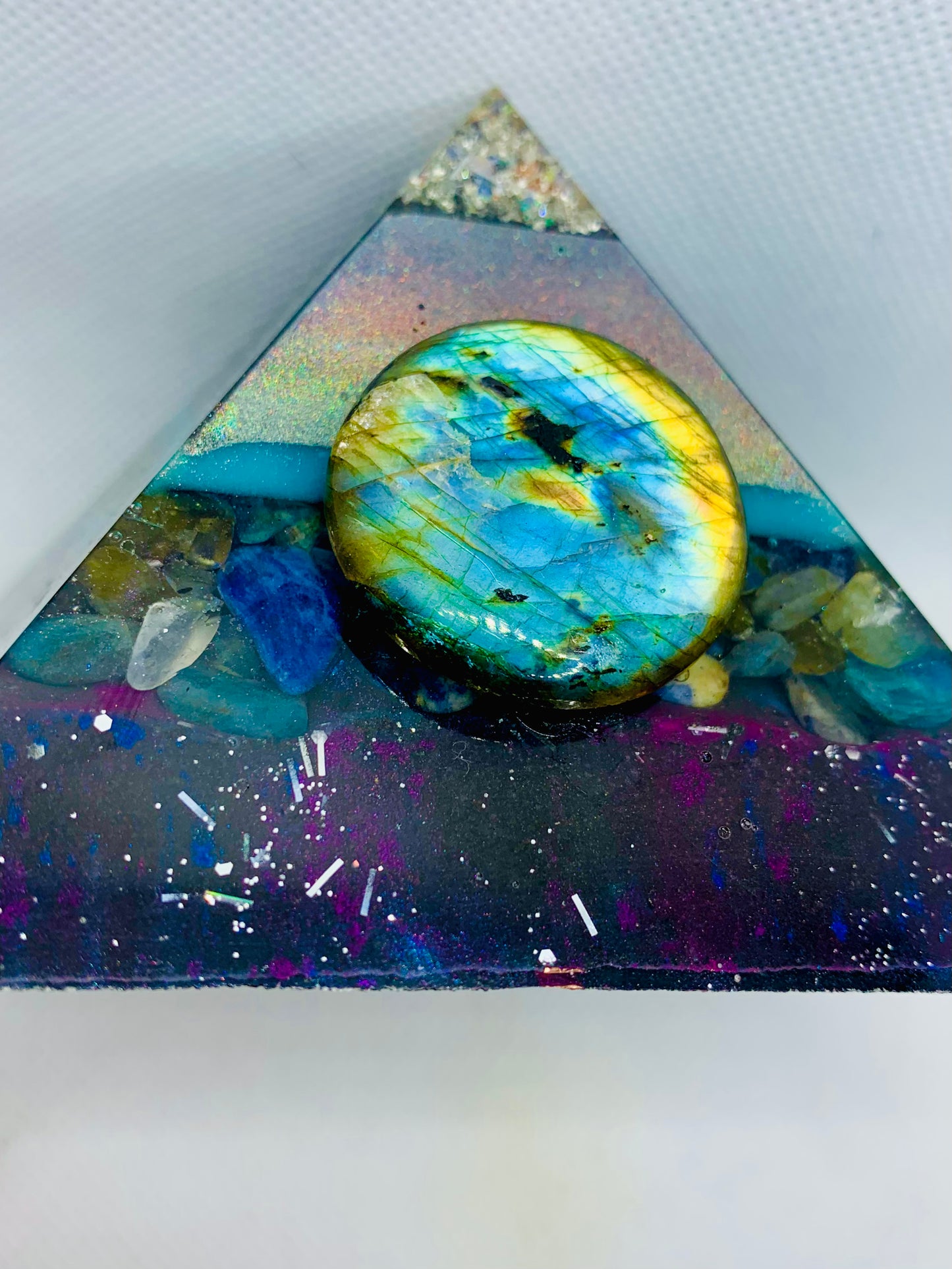 Cosmic 8 Sided Orgonite Pyramid