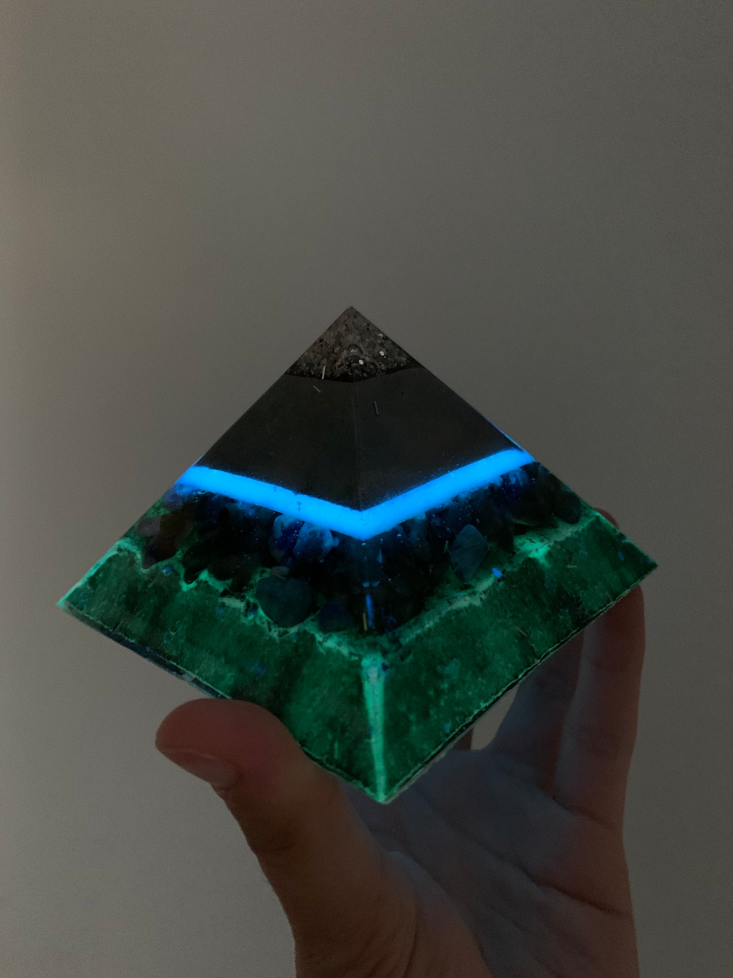 Cosmic 8 Sided Orgonite Pyramid